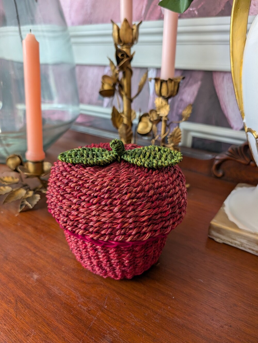 Cutest! Red Apple Wicker Basket Storage Trinket Box 6"